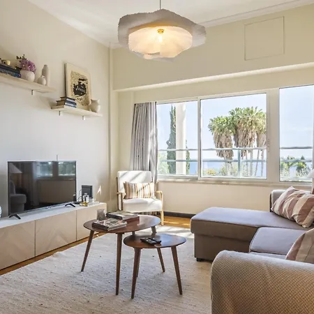 Lavender - By Wehost *