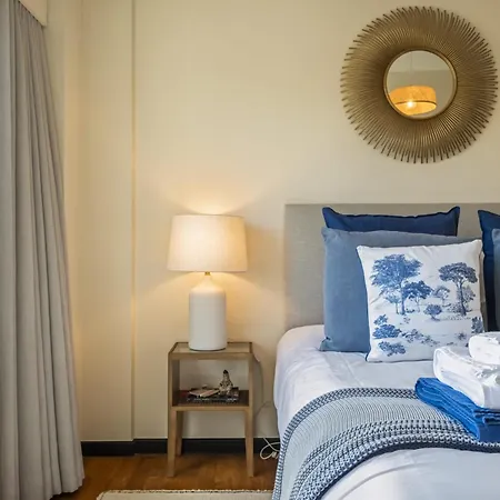 Appartement Lavender - By Wehost *